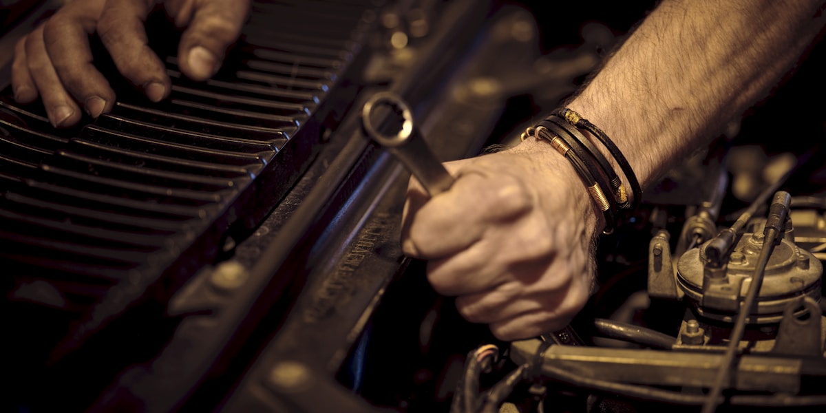 Bengkel Mobil dan Elektrik